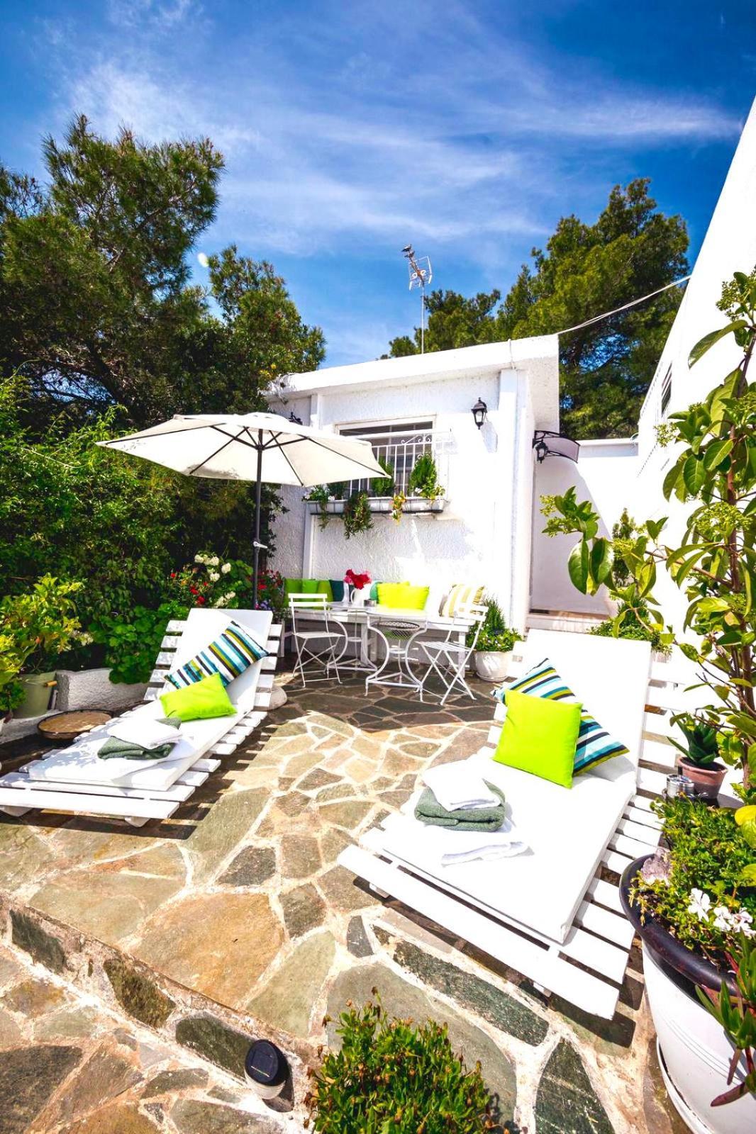 Cute Tiny House Villa Rafína Exterior foto